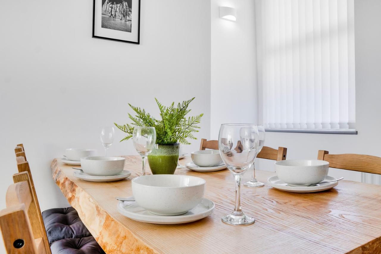 Cosy 3 Bedroom House Near Anfield Stadium 리버풀 외부 사진
