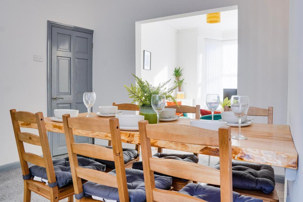 Cosy 3 Bedroom House Near Anfield Stadium 리버풀 외부 사진
