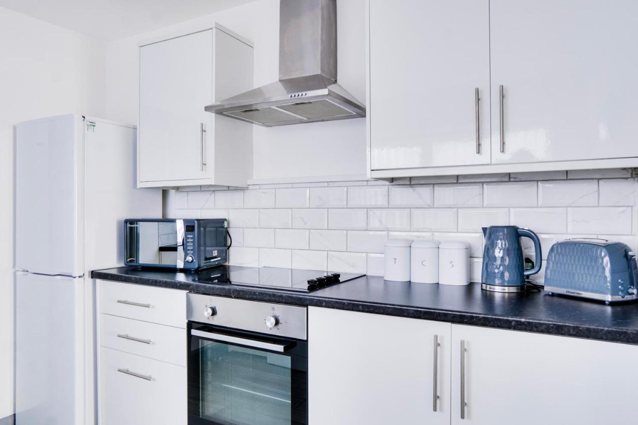 Cosy 3 Bedroom House Near Anfield Stadium 리버풀 외부 사진